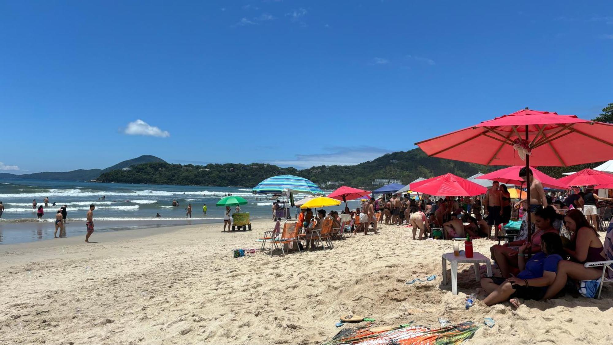 Condominio Com Muita Diversao Toninhas 우바투바 외부 사진